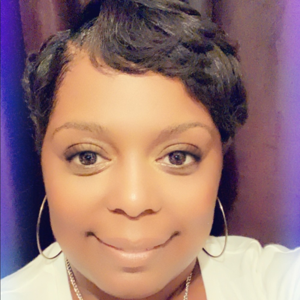 Meet your Posher, Kimberly